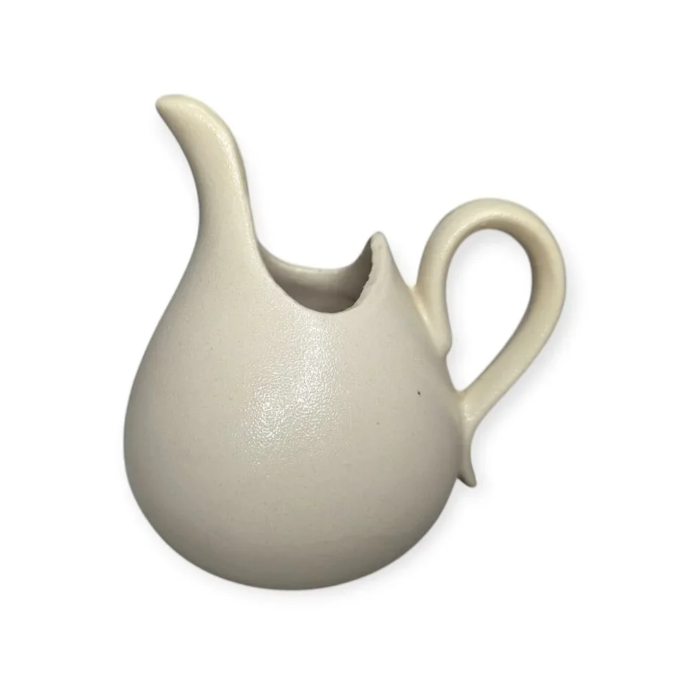 Williamsburg Pottery Cobalt Blue Creamer Salt Glazed Unique